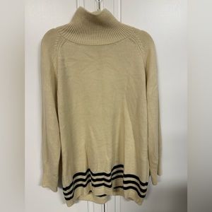Rokoko Sweater - Size Medium